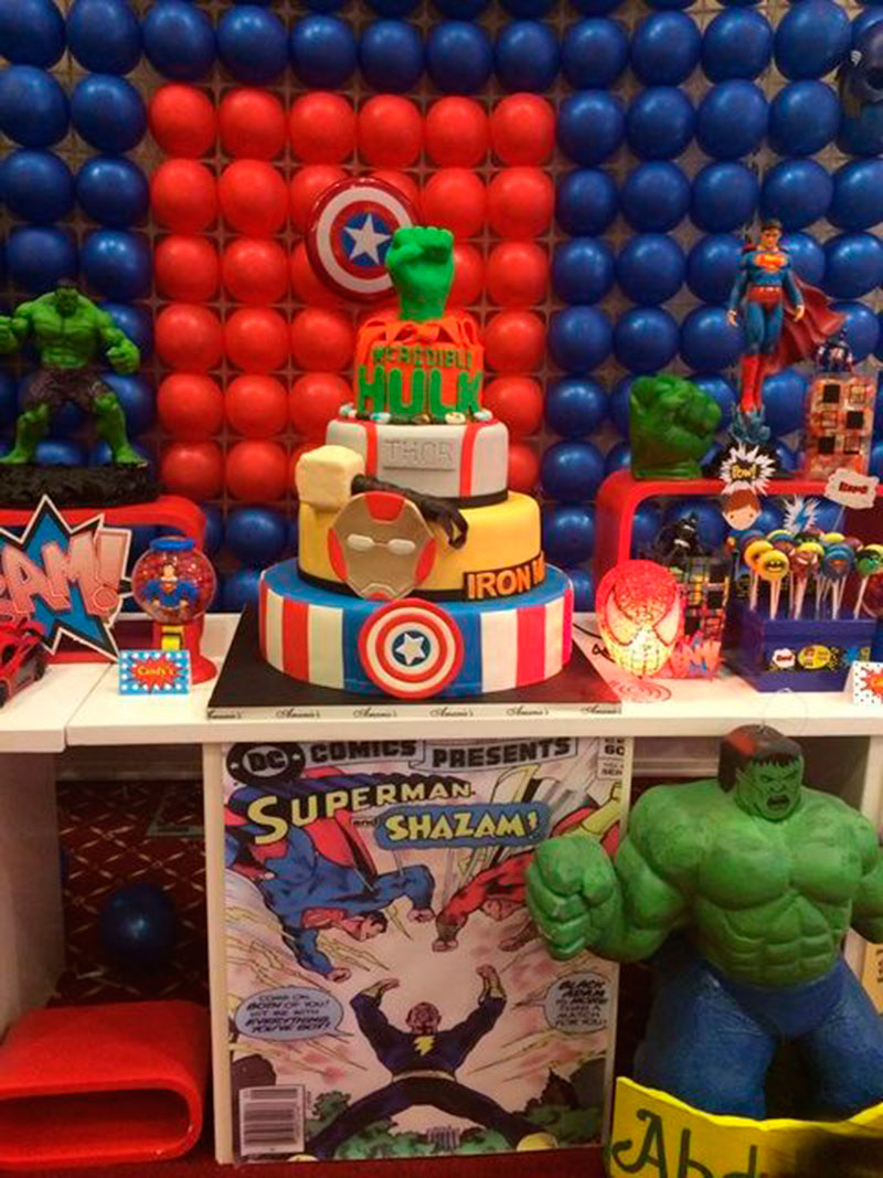 Decoração mesa do super man