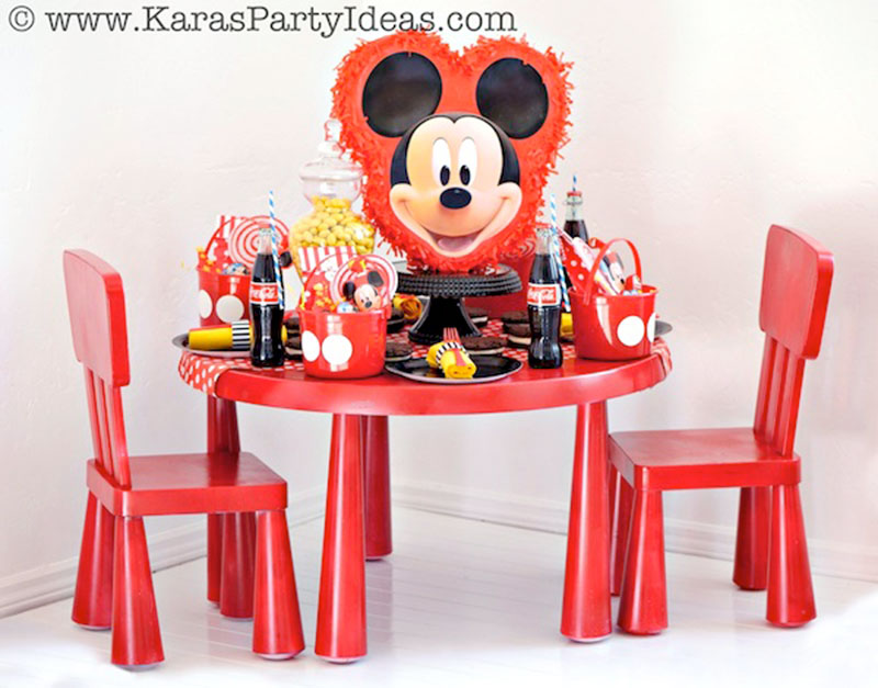 mesa de aividade do mickey para festa personalizada
