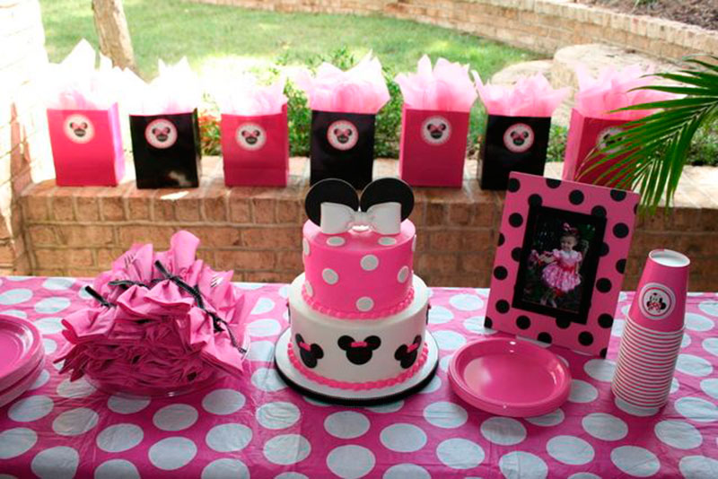 rosa preto e branco da minnie