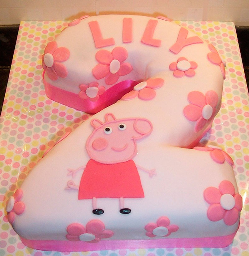 bolo de 2 anos Peppa
