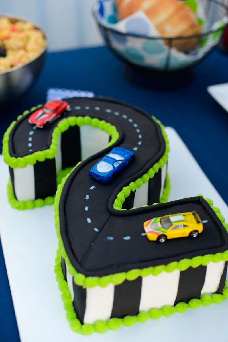 bolo de 2 anos