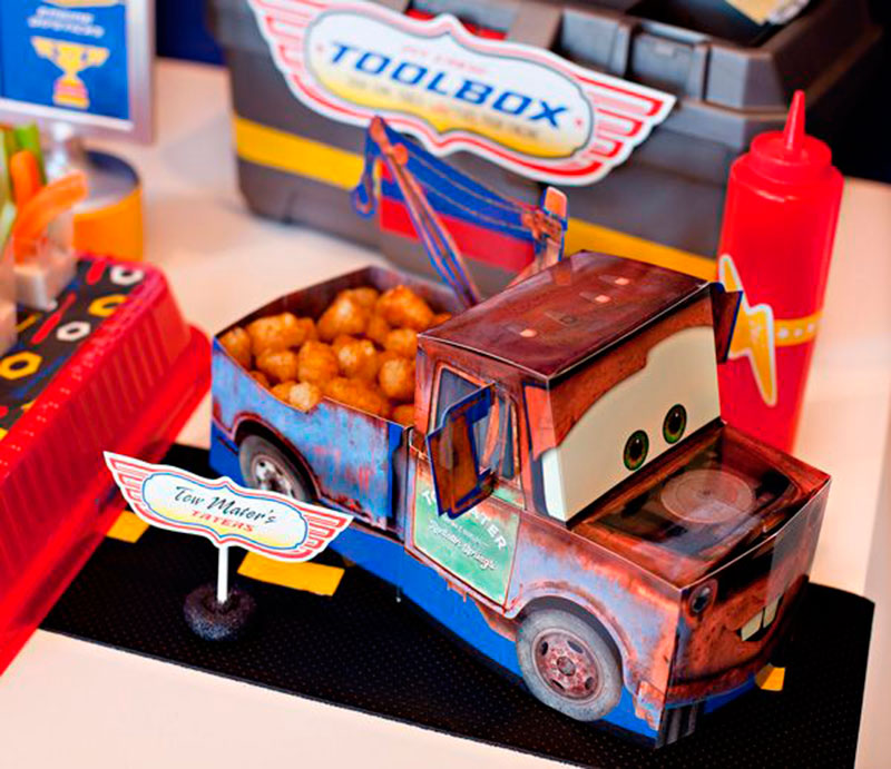 petisco na festa carros
