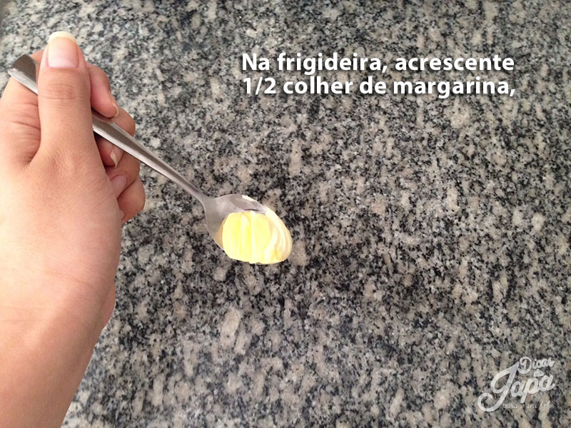 8 - receita-de-panqueca-com-banana-e-ovo-margarina-ou-oleodecoco