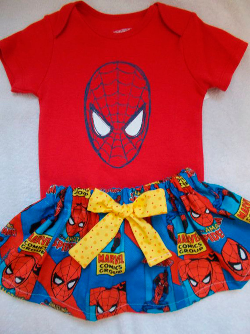 Homem Aranha vestido