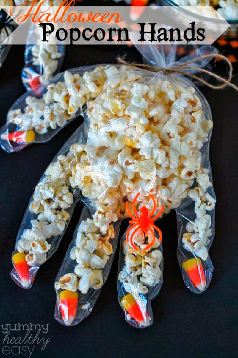 pipoca mão Halloween